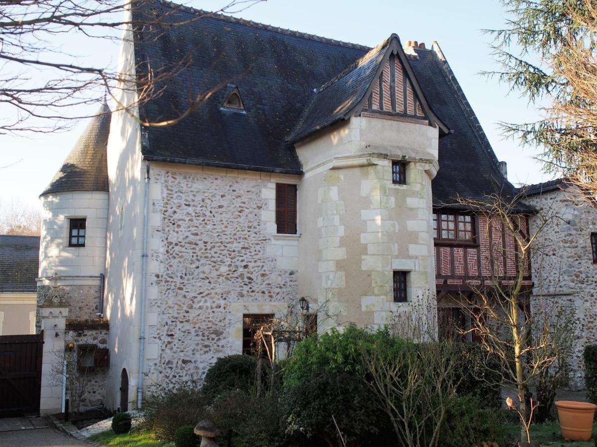 Manoir Du Rouvre Hotel Mettray Exterior foto