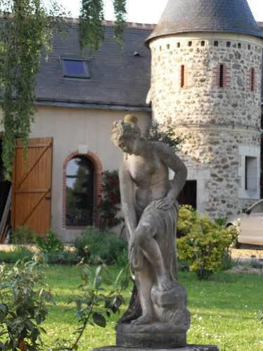 Manoir Du Rouvre Hotel Mettray Exterior foto