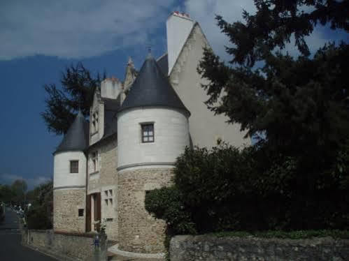 Manoir Du Rouvre Hotel Mettray Exterior foto